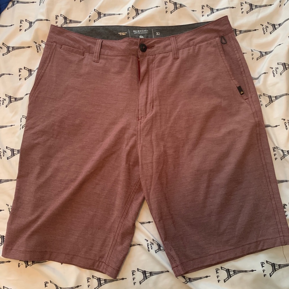 Quicksilver Maroon Amphibian Shorts Sz 32
